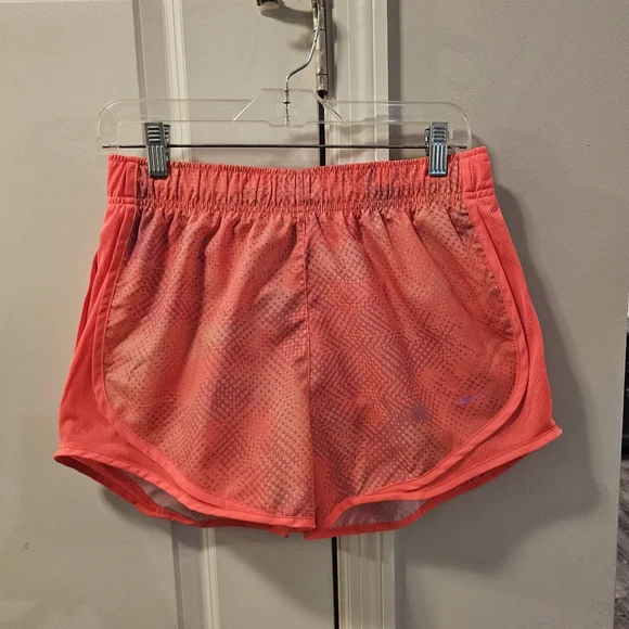 Nike Tempo Women's Dri-FIT Mid-Rise Brief-Lined Running Shorts - Picture 4 of 7